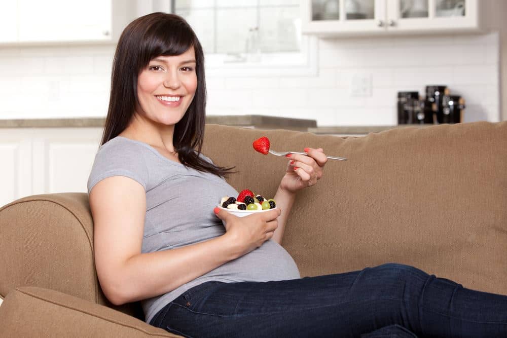 These Are the Best Snacks for Breastfeeding Moms